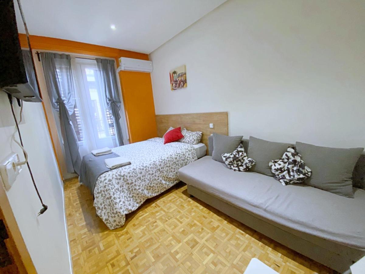 Apartamentos Smartrenting La Latina Мадрид Экстерьер фото